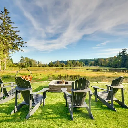 On-Site Clamming Washington Gem On 8 5 Acres Villa